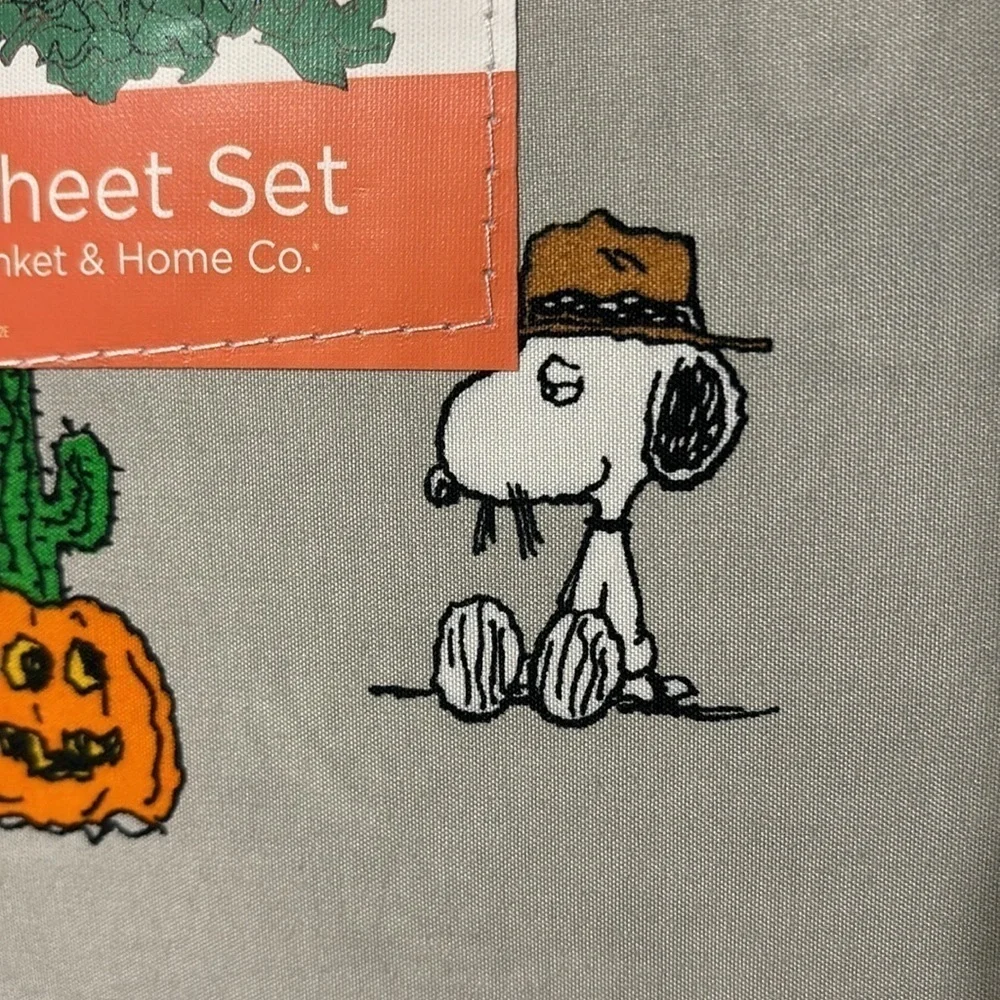 NEW PEANUTS SNOOPY COWBOY STICKPONY CACTUS JACK O LANTERN HALLOWEEN QUEEN SHEETS